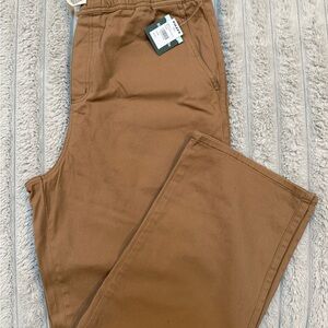 Men's Tan Pants straight leg size large new with tags